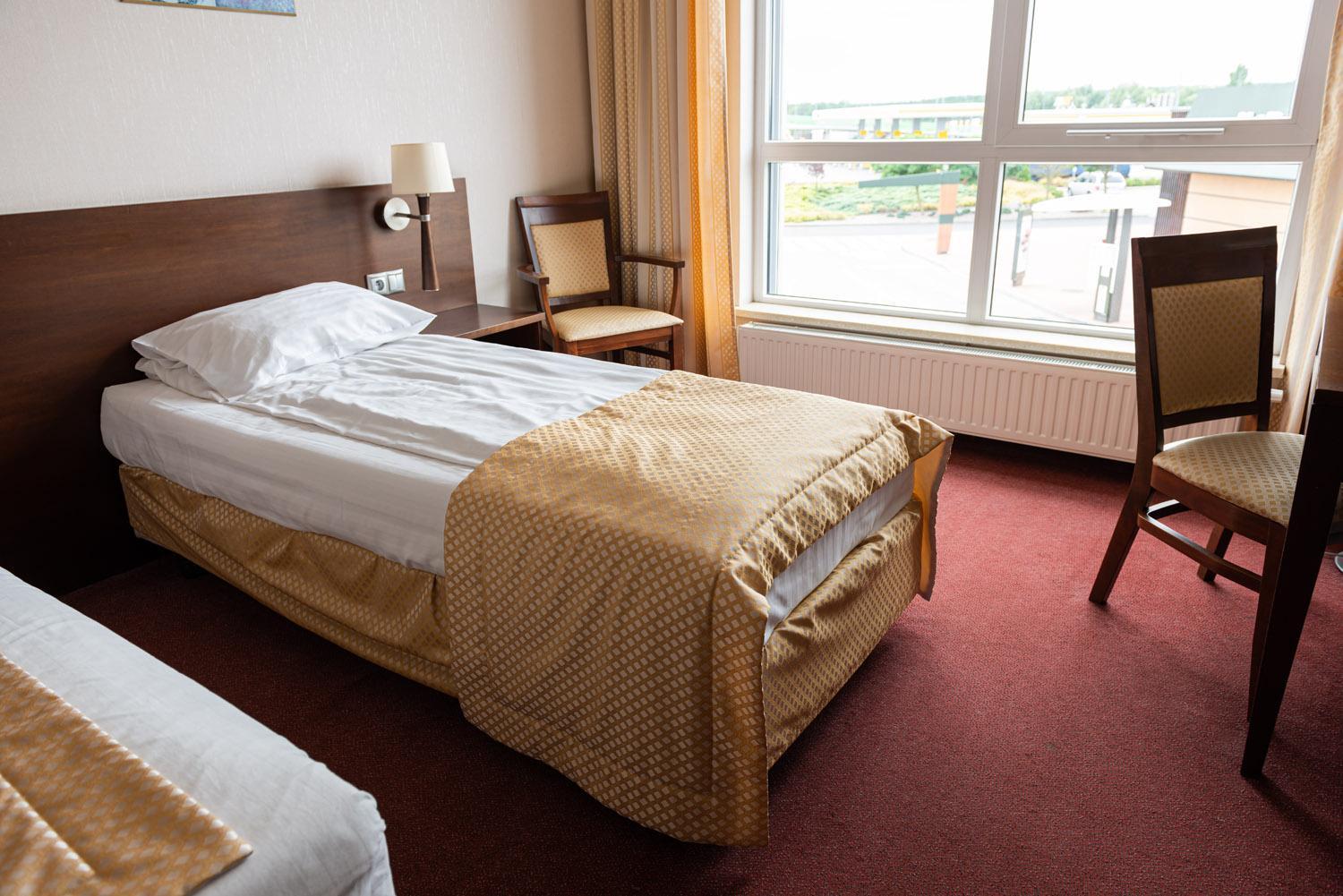 Hotel Police Police Mostowe ภายนอก รูปภาพ